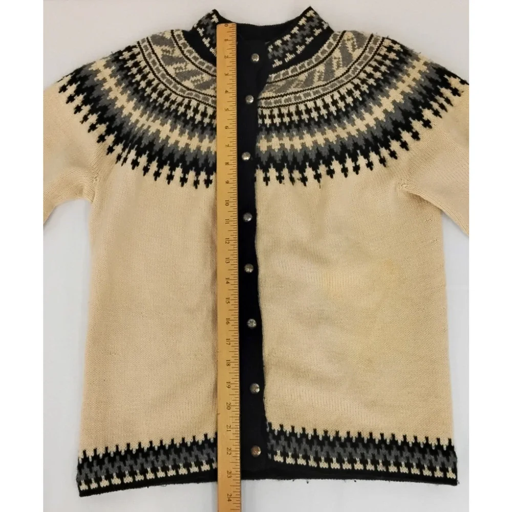 Vintage Handmade Sweater Women's M Cream Danish Wool Fair Isle Cardigan #Z5783